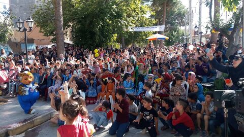 اجرای قصه گویی اعضای کانون در ویژه برنامه جشنواره تولیدات رسانه ای مراکز استان ها در اسفراین