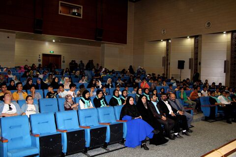 گزارش تصویری افتتاحیه سی‌ودومین جشنواره بین‌المللی فیلم‌های کودک و نوجوان در قم