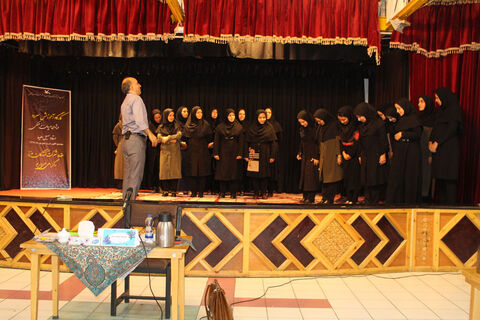 کارگاه آموزش سرود برای مربیان کانون آذربایجان شرقی