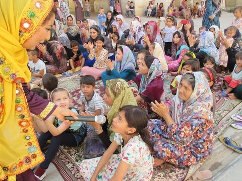 امداد فرهنگی کانون پرورش فکری گلستان در مناطق سیل زده به روایت تصویر