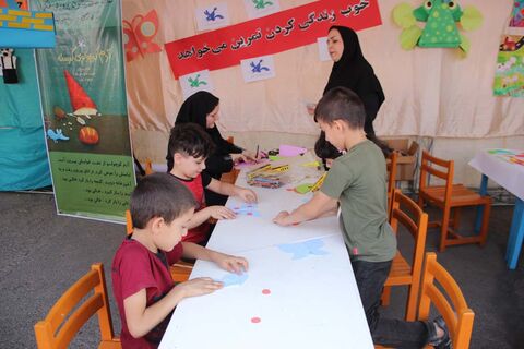 همایش روز خانواده و نهمین پویش ملی فصل گرم کتاب در البرز
