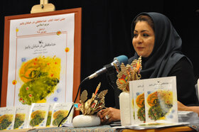 کتاب شعر «خداحافظی در خیابان پاییز» مریم اسلامی در کانون استان اردبیل نقد شد