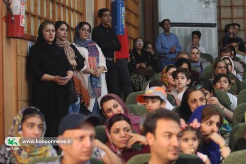 آیین پایانی نخستین مهرواره قصه‌گویی «یک‌شب و هزار قصه» در اهواز