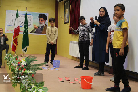آغاز هفته کودک برای کودکان مناطق محروم تبریز با اجرای برنامه‌های متنوع توسط کتابخانه سیار شهری تبریز