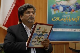 نشست تخصصی «فن بیان در قصه‌گویی» در یزد، برگزار شد