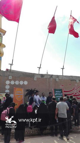 برپایی ایستگاه‌های نقاشی و دل نوشته‌های حسینی کانون در مرز چذابه