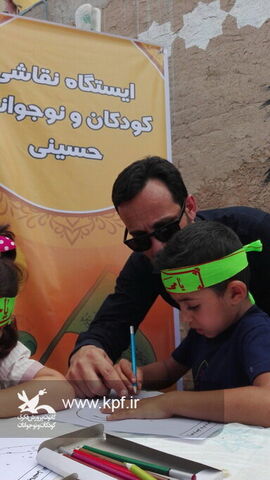 برپایی ایستگاه‌های نقاشی و دل نوشته‌های حسینی کانون در مرز چذابه