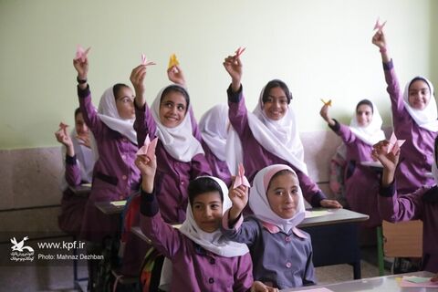 سفر کتابخانه‌های سیار کانون خوزستان در قالب امداد فرهنگی به روستای کلدوزخ ایذه