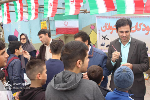 شرکت مدیرکل و کارکنان کانون استان اردبیل در راهپیمایی ۱۳ آبان