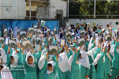 پیک امید کانون  مازندران در مدرسه شاهسوارنی روستای اسلام آباد شهرستان میاندرود