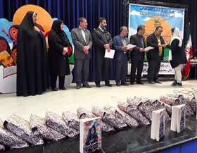 کتاب‌خوانان برتر مراکز کانون استان کرمانشاه تجلیل شدند