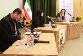 همایش ادبی «دو پنجره» در کانون استان تهران برگزار شد