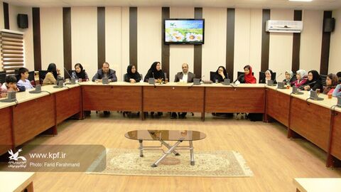 نشست تخصصی کتاب‌خوانی مدیرکل و اعضای کانون پرورش فکری سیستان و بلوچستان