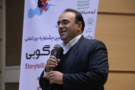 قصه‌گوی خراسان‌رضوی به مرحله پایانی جشنواره بین‌المللی قصه‌گویی راه یافت