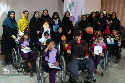 برگزاری ویژه برنامه بر بال فرشتگان به مناسبت روز جهانی معلولان(بوشهر)