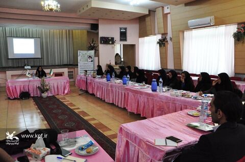 اولین روز از گردهمایی مسئولان مراکز ثابت، سیار و پستی استان در بیرجند