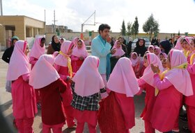 امداد فرهنگی پیک امید کانون فارس در روستای وزیرآباد