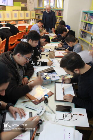 اولین جلسه انجمن خوشنویسی اعضا کانون تهران/ عکس: یونس بنامولایی