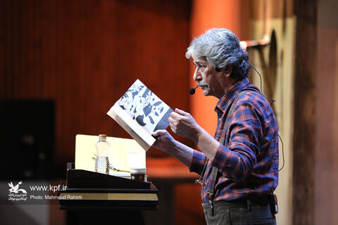 قصه‌گویی بهرام شاه‌محمدلو در بیست‌ودومین جشنواره بین‌المللی قصه‌گویی