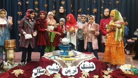 گردهمایی بزرگ کودکان و نوجوانان به بهانه بلندترین شب سال در ویژه برنامه های کانون پرورش فکری«مرکز خمینی شهر اصفهان»