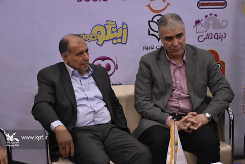 بازدید مصطفی محمد نجار از جشنواره ملی اسباب‌بازی