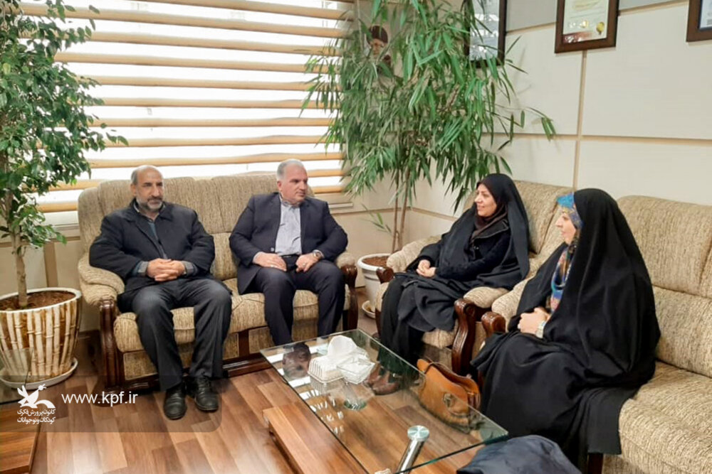 دیدار مدیرکل کانون استان همدان با مدیرعامل شرکت آب و فاضلاب شهری دیدار مدیرکل کانون استان همدان با مدیرعامل شرکت آبوفاضلاب شهری استان همدان
