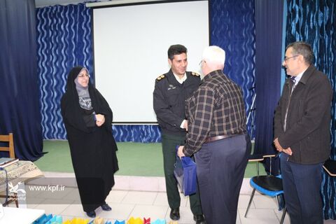 کارگاه آموزشی کارکنان خدمات کانون فارس
