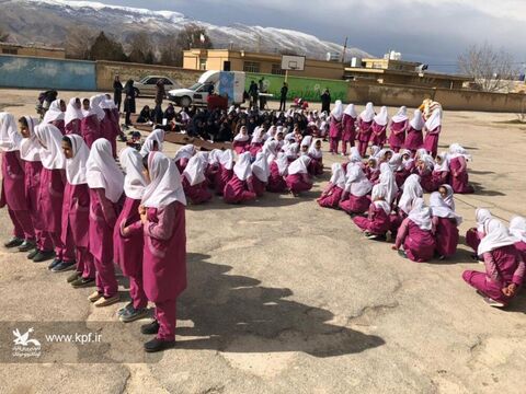 پیک امید کانون فارس در روستای کدنج