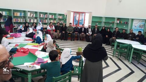 برگزاری ویژه‌برنامه‌های دهه مبارک فجر در مراکز کانون پرورش فکری استان کرمانشاه(۱)