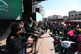 اجرای فعالیت‌های فرهنگی هنری در مسیر راه‌پیمایی ۲۲ بهمن