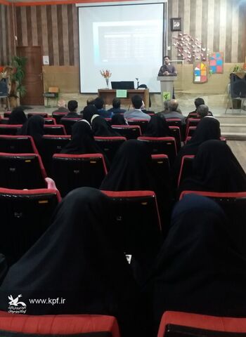 چند نما از ویژه‌ ‌برنامه‌های دهه مبارک فجر در مراکز فرهنگی و هنری کانون استان قزوین -۱