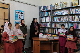 اهدای 10 هزار جلد کتاب به مدارس روستاهای کردستان