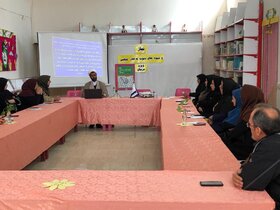 «نشست تخصصی نماز و شیوه‌های دعوت به آن» ویژه‌ی مربیان مراکز فرهنگی‌هنری حوزه‌ی سیستان