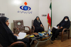حضور مدیرکل کانون استان در دفتر خبرگزاری فارس و تشریح فعالیت‌های پیک امید مجازی کانون
