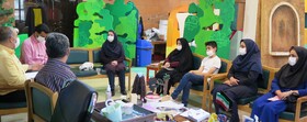 نشست حافظ‌خوانی در کانون استان قزوین