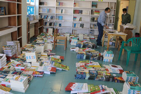 تجهیز کتاب‌خانه‌های کانون سمنان با  کتاب‌های ناشران کودک و نوجوان