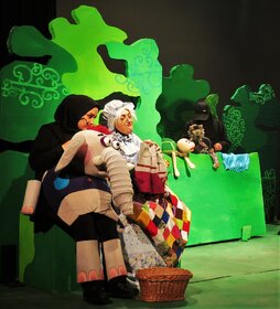 راه‌یابی طرح نمایش«بنگ بنگ»به فهرست آثار پذیرفته شده در هجدهمین جشنواره بین المللی نمایش عروسکی تهران- مبارک