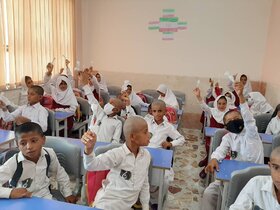 اجرای برنامه و تجهیز کتابخانه‌ی مدرسه‌ی روستای جَنگارَک در چابهار