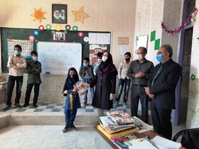 ویژه برنامه‌ی مراکز سیار روستایی و پستی حوزه‌ی سیستان برای کودکان عشایر