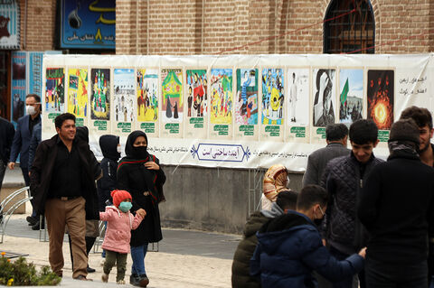 نمایشگاه عکس«بچه‌های اربعین» در پیاده راه اسفریس بقعه شیخ‌صفی‌الدین اردبیلی