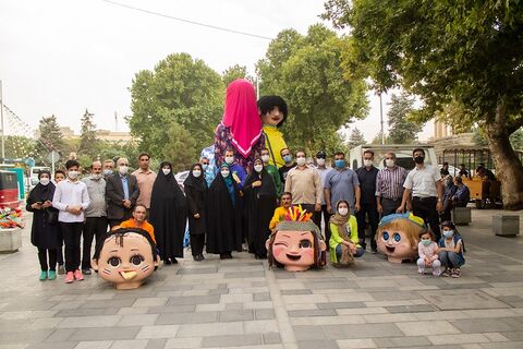 Tall Puppets in Iran Streets