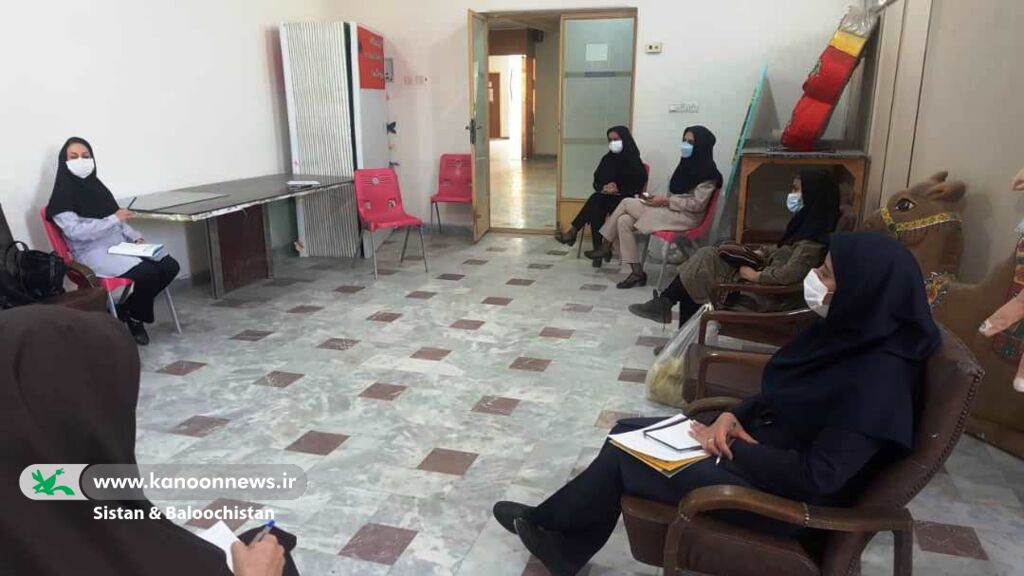 برگزاری جلسه‌ی آسیب‌شناسی کارگاه‌های تخصصی برخط در کانون سیستان و بلوچستان