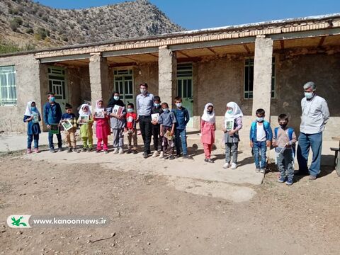 لبخند کودکان روستاهای استان کهگیلویه و بویراحمد در هفته ملی کودک