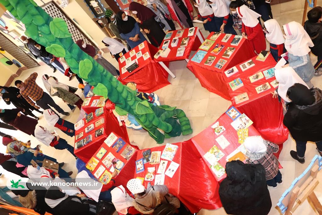  افتتاح متمرکز نمایشگاه کتاب‌های جدید کانون در مراکز فرهنگی‌هنری گلستان