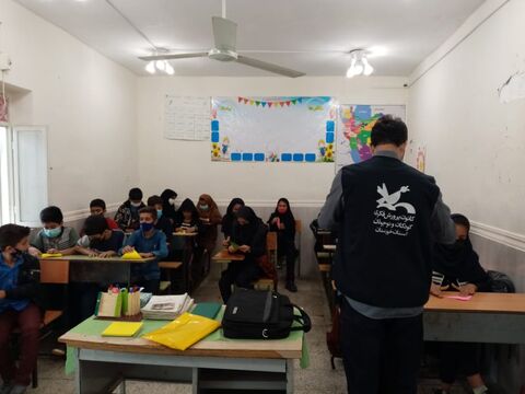 کتابخانه سیار روستایی کانون خوزستان به روستاهای صلیعه