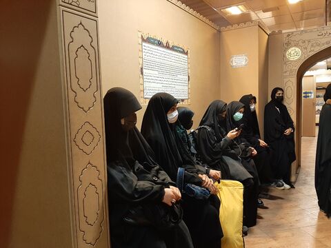 گزارش تصویری  نوجوانان کانون قم از نمایشگاه آستان مقدس حضرت معصومه (س) بازدید کردند