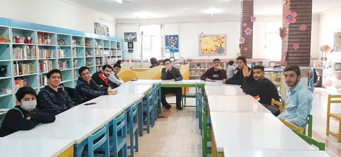 گزارش تصویری ویژه‌برنامه «نشست با کتابخوانان » در مرکز شماره 6 کانون پرورش فکری قم