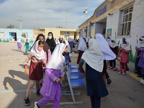 اعزام کتابخانه‌های سیار کانون خوزستان به روستای سیدعباس