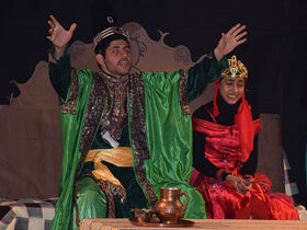 اجرای نمایش«پادشاه سرزمین قصه» درکانون لرستان به روایت تصویر