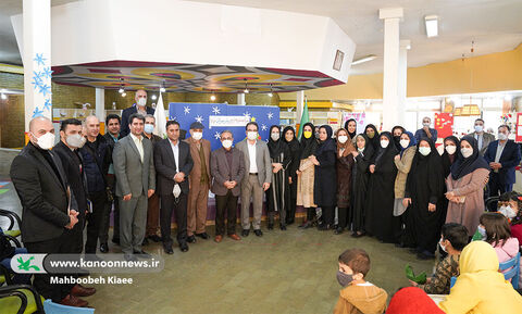مدیرعامل کانون  در جمع اعضای ارمنی مرکز شماره ۲۱ کانون تهران به مناسبت آغاز سال نو میلادی